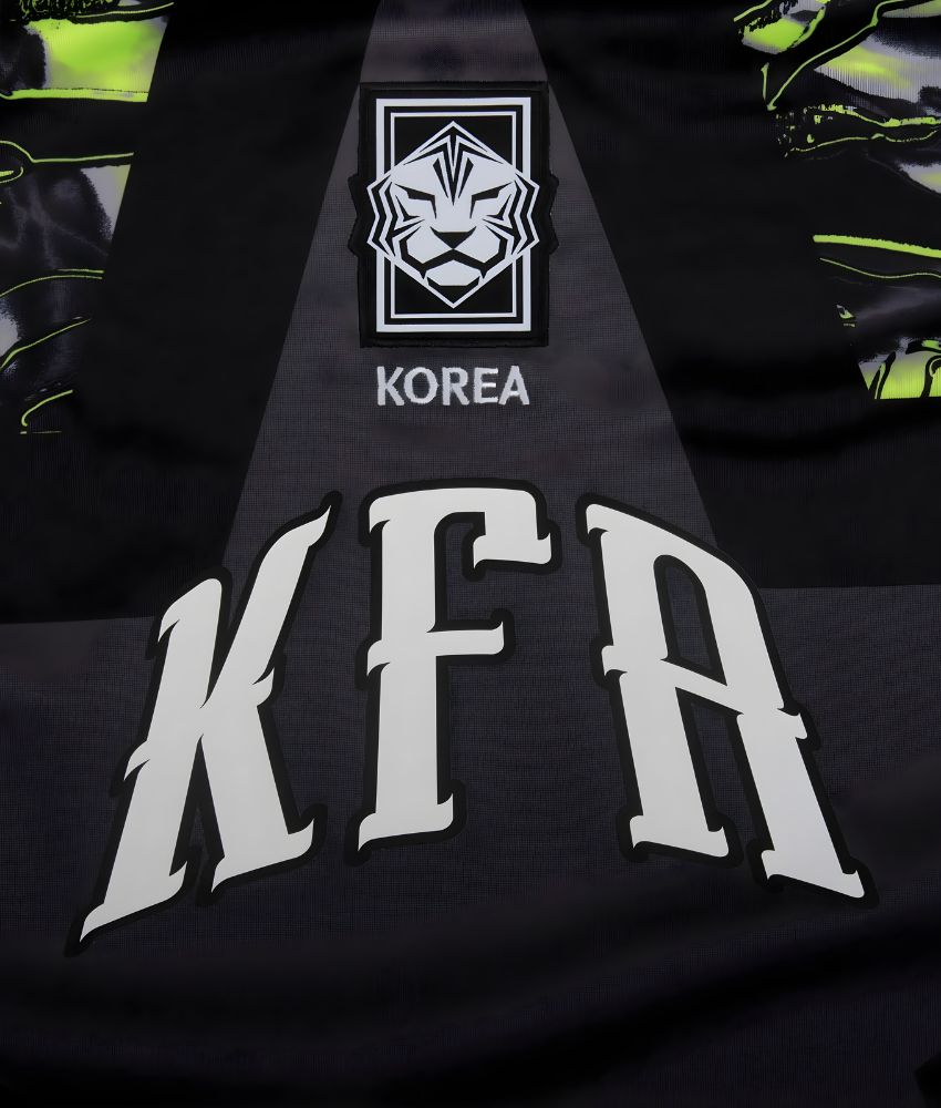 South Korea 2026 World Cup Long Sleeve Goalkeeper Jersey – Fan Version