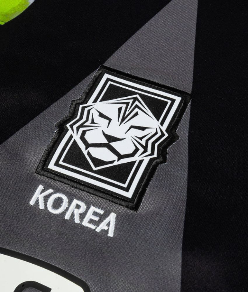 South Korea 2026 World Cup Long Sleeve Goalkeeper Jersey – Fan Version