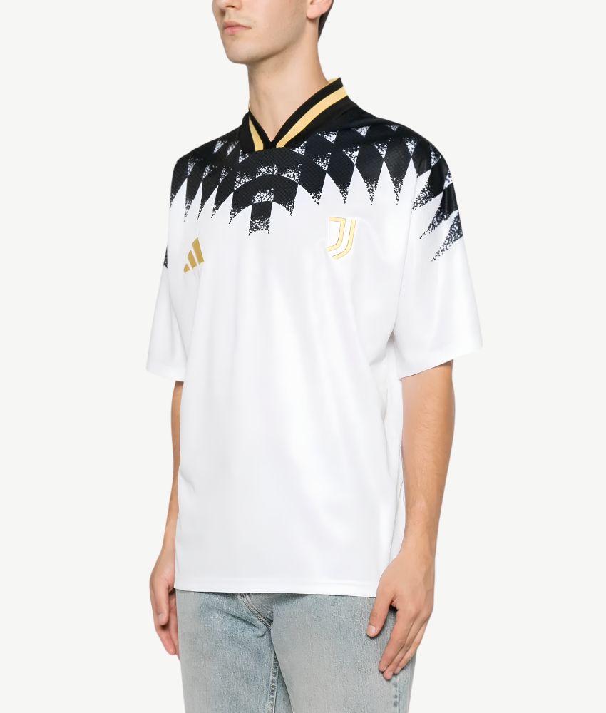 Juventus 2026/27 'Classics' Special Edition Jersey – Fan Version
