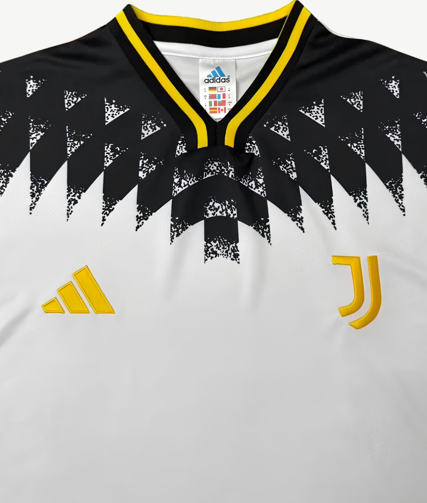 Juventus 2026/27 'Classics' Special Edition Jersey – Fan Version