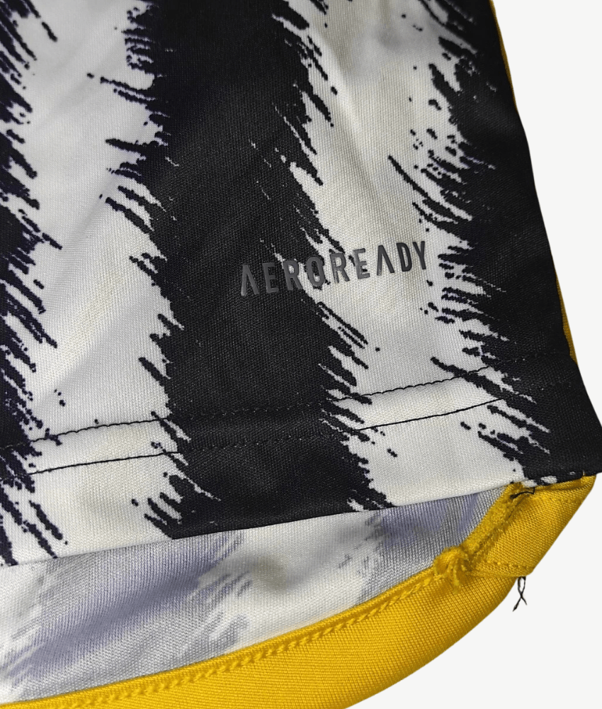 Juventus FC 2023/24 Home Jersey – Fan Version