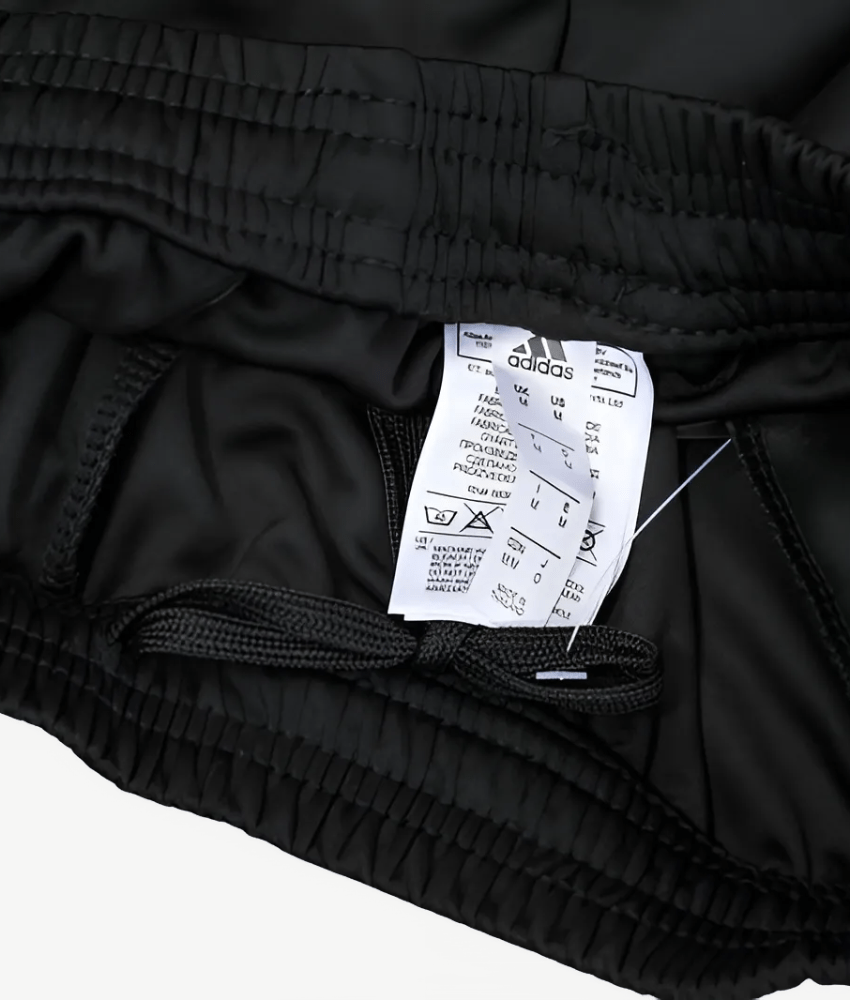 Real Madrid 2022/23 Black Dragon 1/4 Zip Tracksuit